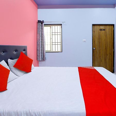 Hotel O Carnival Aurangābād Esterno foto