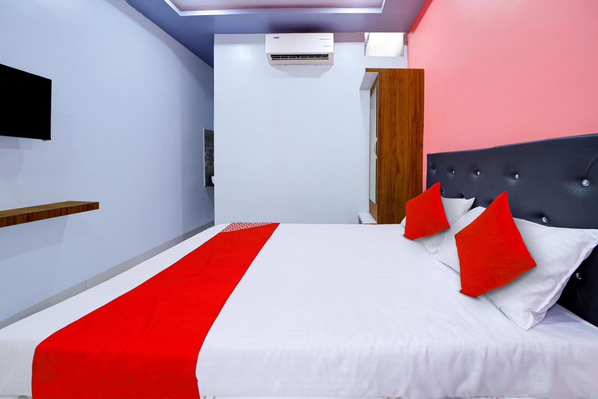 Hotel O Carnival Aurangābād Esterno foto